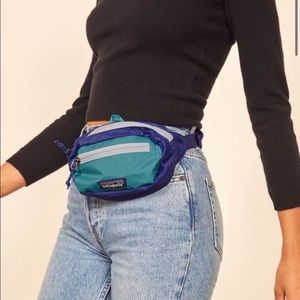Patagonia Ultralight BlackHole Hip Pack cobalt blue